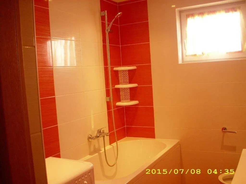 Apartment 696-9 For 4+2 Pers. In Lopar