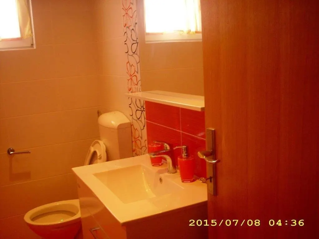 Apartment 696-9 For 4+2 Pers. In Lopar Croatia